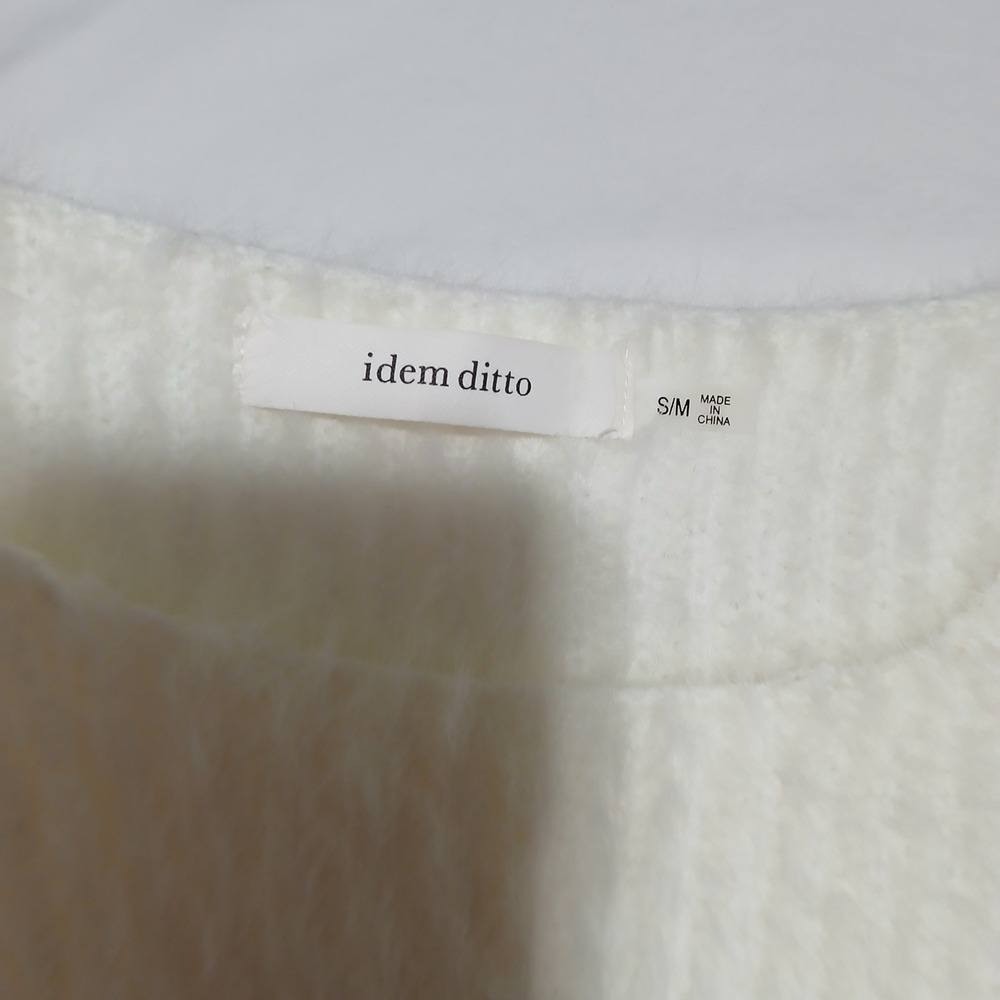 Idem Ditto Cream Fuzzy Knit Cropped Sweater S/M Pullover Tie Sleeve Trendy Soft - Picture 3 of 6